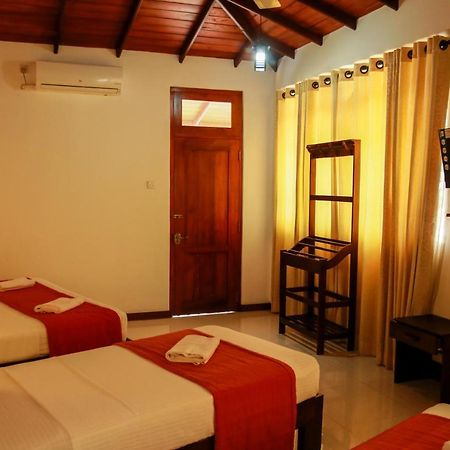 Queens Lodge Kandy Ngoại thất bức ảnh