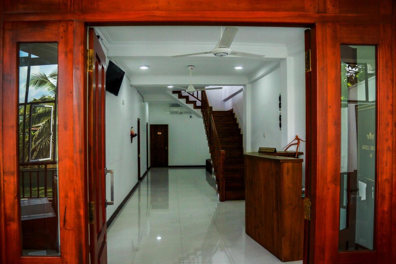 Queens Lodge Kandy Ngoại thất bức ảnh