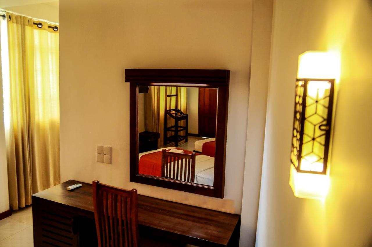Queens Lodge Kandy Ngoại thất bức ảnh